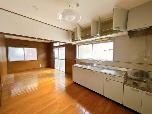 Iwakuni City, Tateishi Town 4-chome (Iwakuni Station), 2-story building, 4LDK