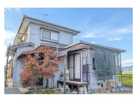 A spacious land of about 128 tsubo along the national road! Close to Semicon with good transportation access♪