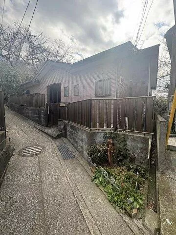 Yokohama City, Minami Ward, Horinouchi-cho 2-chome (Shioiri Station) Single-story building 3LDK