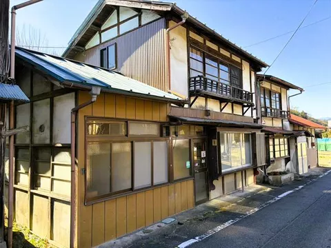 2F 4SDK in Kamisatomi-cho （Annaka Haruna Stn.

4SDK