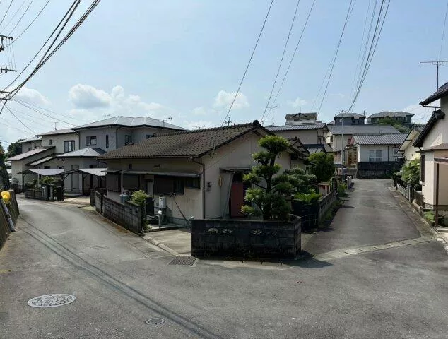 Kumamoto City, Nishi Ward, Hanazono 5-chome (Kamikumamoto Station) Single-story building 3K