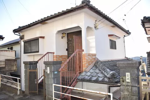 Hakkei-cho, Nagasaki City 2-story building 4DK