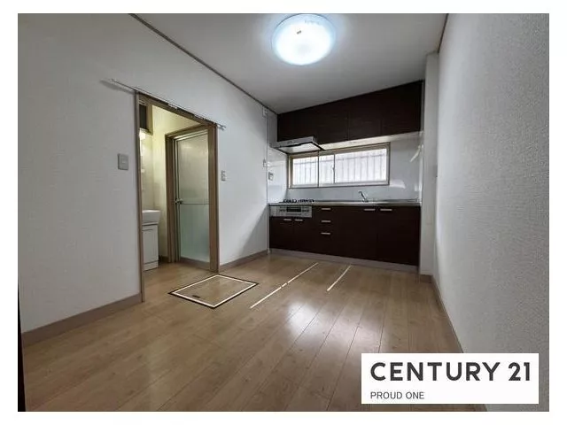 【Immediate viewing available♪】Exterior painted in 2017, large-scale interior renovation conducted in 2014