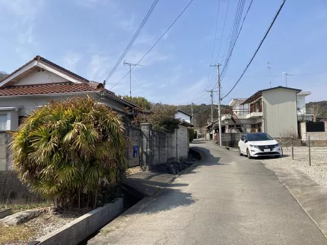 Wakayama City, Yoshihara (Kamiyama Station), 1-story, 6DK