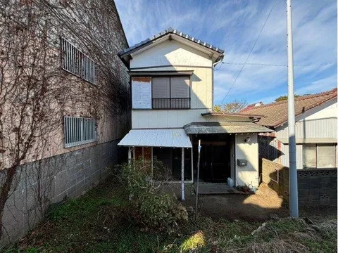 A used detached house with significant economic benefits♪