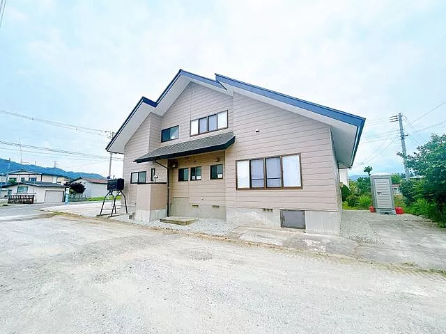 Used single-family home, Yonezawa City, Higashi-Odori 1-chome, detached house