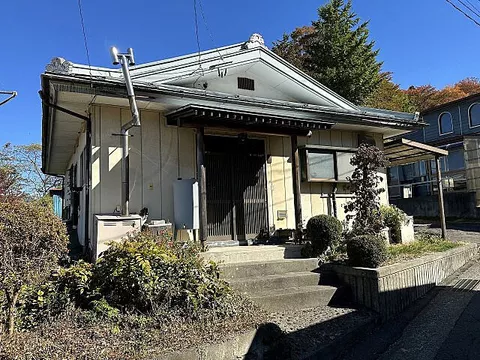 Used single-family home in Minato 1-chome, Okaya City