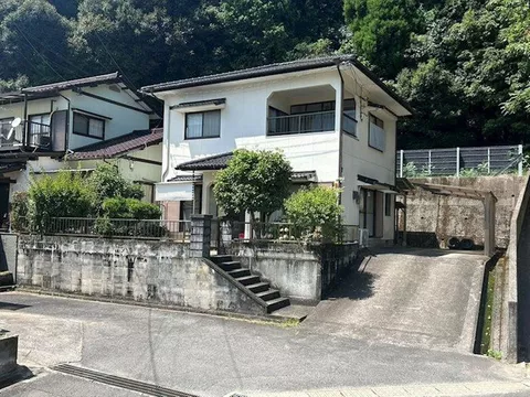 13 million yen, Tomioka, Takeo Town