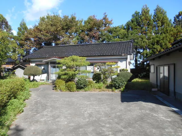 Higashitagawa-gun Mikawa-cho Oaza Kamihana Aza Tenjindo Single-story building 5DK