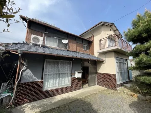Asakura Kita, Imabari City (Iyo Sakurai Station) 2-story building 7DK