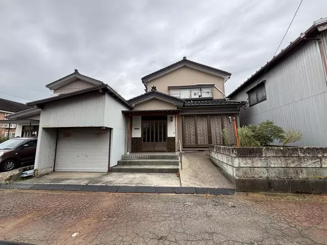 Sanjo City, Tsukanome 3-chome (Higashi-Sanjo Station), 2-story, 7DK