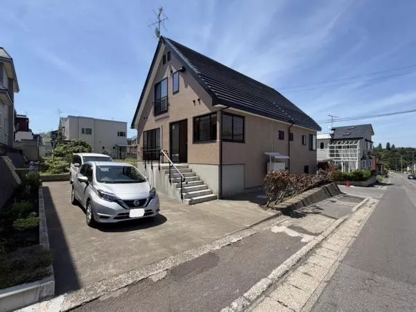 Aomori City, Oaza Shinjo, Aza Hiraoka (Tsugaru Shinjo Station) 3-story building 4LDK