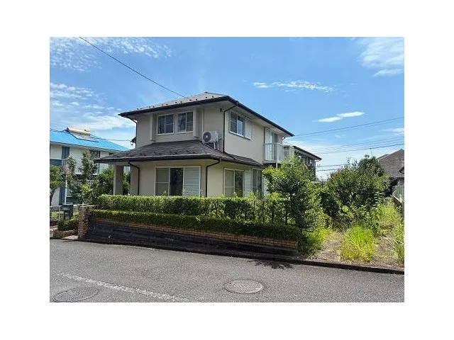 ◆ A property with a front road width of about 8.2 m, a deep southern garden, and a sense of openness!