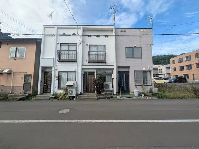 Otaru City, Tomioka 1-chome (Otaru Station), 2 stories above ground and 1 basement, 2LDK