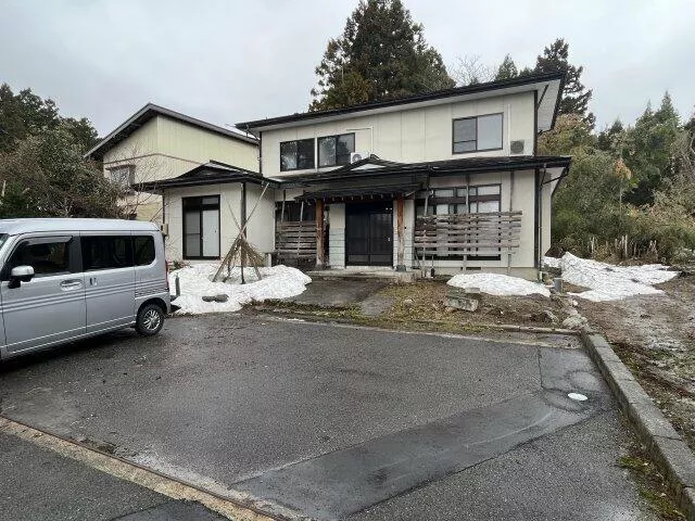 Nagai City, Kusaoka (Uzen-Narita Station) 2-story building 7SLDK