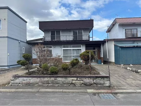 Higashi-Souuchi Town (Higashi-Souuchi Station) 2.5 million yen
