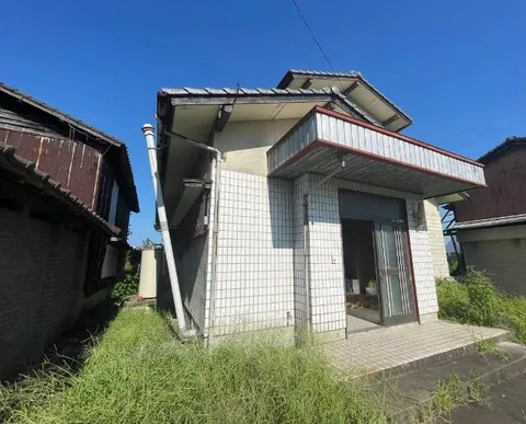 Saga City Honjo Town Oaza Suetsugu 2-story 6DK