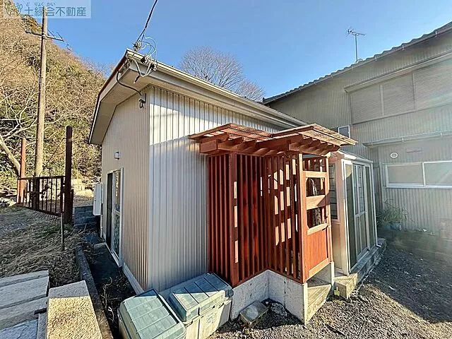 Used single-family home JR Tōkaidō Main Line Shizuoka Station 26 minutes by bus, 10 minutes on foot from Arinaga