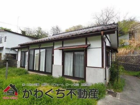 Fukushima City, Iino Town, Mukadate (Matsukawa Station) Single-story building 4DK