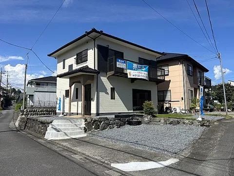 Used single-family home in Fujinomiya City, Anoyama