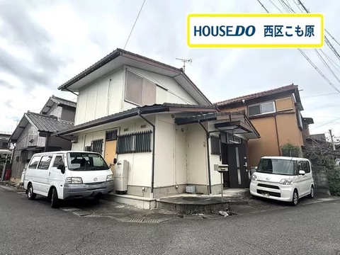 Northeast corner lot, a Sekisui lightweight steel two-story house in a comfortable and quiet environment
