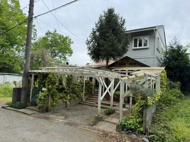 Katsura, Imazu-cho, Takashima-shi, Takashima (Omi-Nakajo Sta.) 2F 4LDK

4.8 million yen