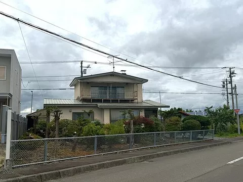 Kamikawa-gun Shimizu-cho, Minami Nanajō 7-chome (Tokachi Shimizu Station) 1 floor above ground, 2 floors below ground, 4LDK
