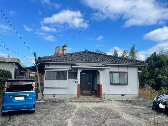 ・Koyamada Elementary School ・Kawato Junior High School ・Traditional Japanese-style house ・Renovation proposals available.
