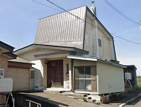 Used single-family home in Honbetsu Town, Sakae-cho, used house