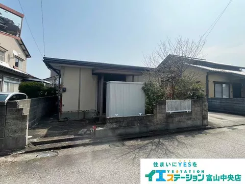 Toyama City, Fujiki (Etchu-Ebata Station) Single-story 4DK
