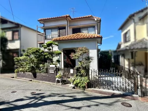 Yawata City, Hashimoto Kurigaya (Hashimoto Station) 2-story 4DK