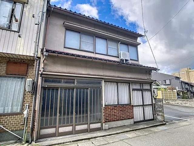 Used single-family home in Kanazawa City, Zaimokumachi
