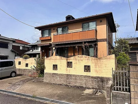 Used single-family home in Meiwa-cho 3-chome