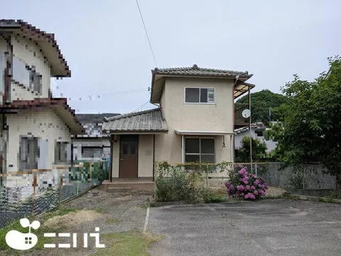 Tatsuno City, Ryuno Town Katayama (Honyuruno Station) 2-story building 5DK