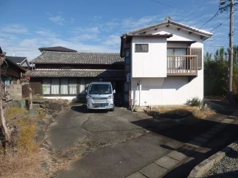 2,300,000 yen