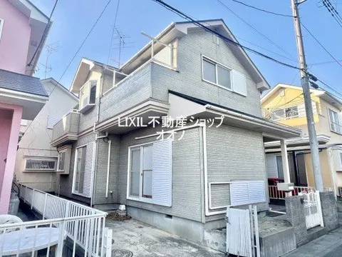 Within walking distance to Morajyu Shobu (about 1500m), convenient for shopping