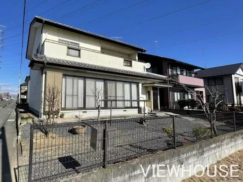 Convenient with a convenience store about 1 minute on foot!／■All rooms over 6 tatami mats & many rooms 6K♪