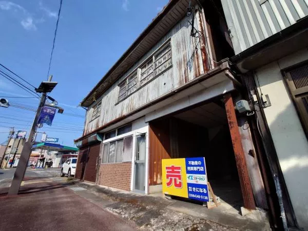 Kobayashi City, Hosono (Kobayashi Station) Two-story building 7DK