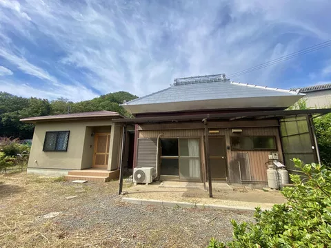 Takehara-shita, Wake-cho, Wake-gun (Wake Station) 2-story building 5DK