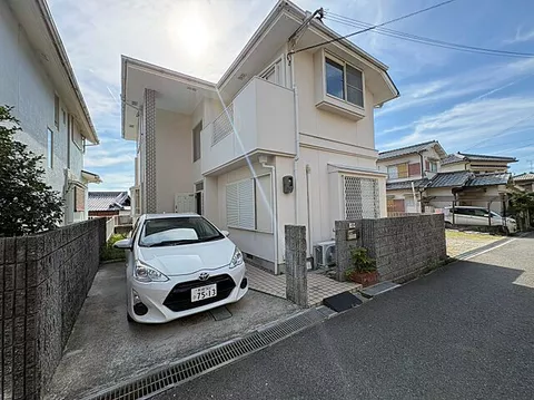 Used single-family home in Hannan City, Shizenda