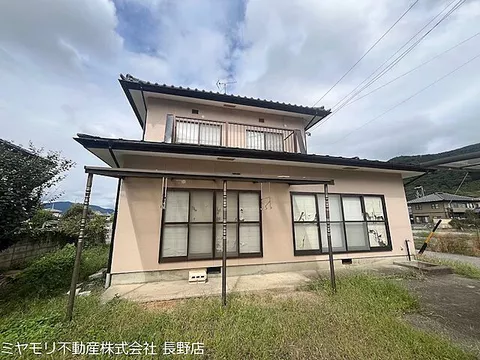 Used single-family home in Chikuma City, Kamitokuma - Used detached house