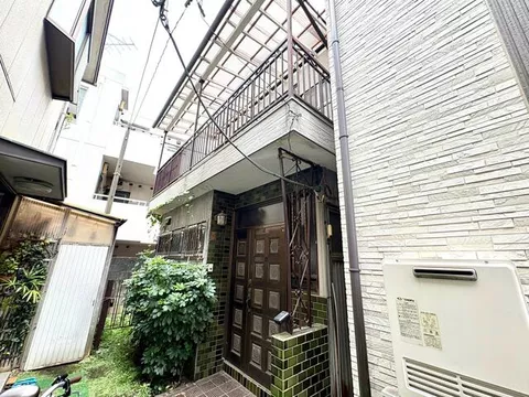 Tsurumi Ward, Yokohama City, Honmachi-dori 3-chome (Tsurumi Ono Station) 2-story 3DK