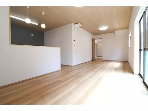 [2023 Renovation] A prime location just 2 minutes on foot from Masago Elementary School and 6 minutes from the supermarket♪