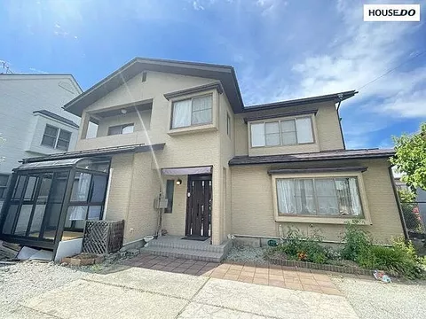 Used single-family home in Yamagata City, Zao Narizawa