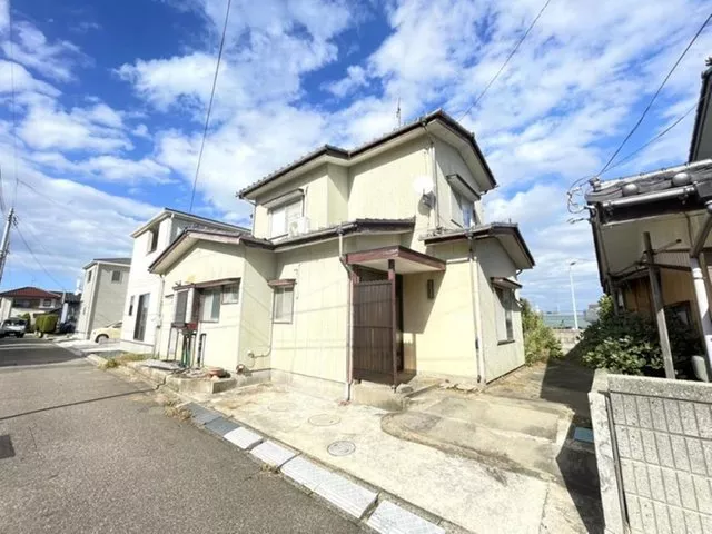 A 5DK that combines livability and spaciousness! A home just right for family living♪