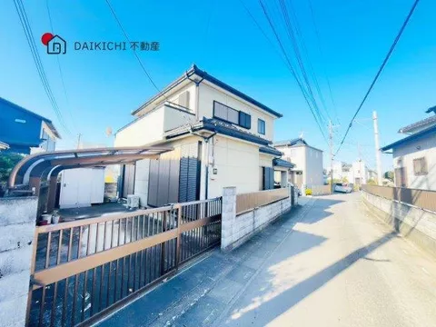 ・ 17 minutes on foot from Fukiage Station! ・ Immediate move-in possible! All rooms are over 6 tatami mats and come with a storage room ♪
