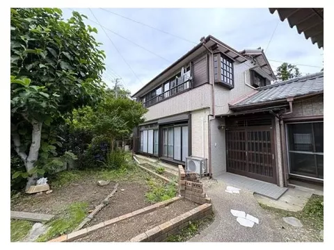 ☆ Spacious 9SDK ☆ Good sunlight and ventilation on a south-facing corner lot ☆ Parking for 3 cars possible ☆ - Image 1