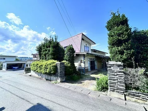 Kamiyama City Kanaya (Mokichi Memorial Museum Mae Station) 2-story building 11DK