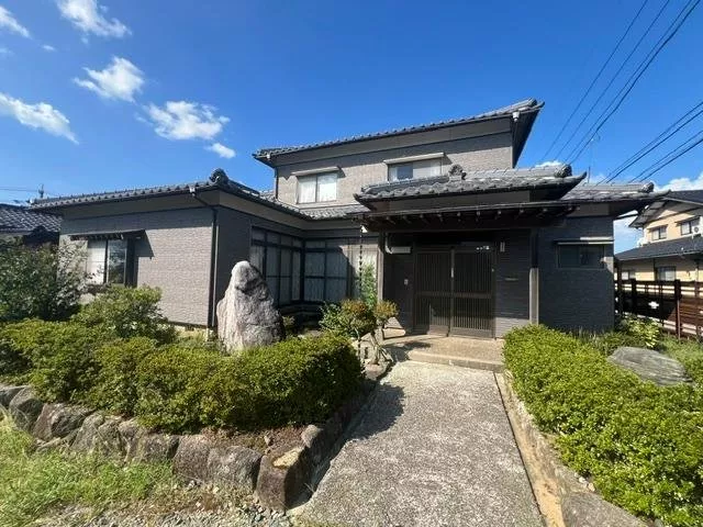 Bunkō Town (Dōhashi Station) 6.99 million yen