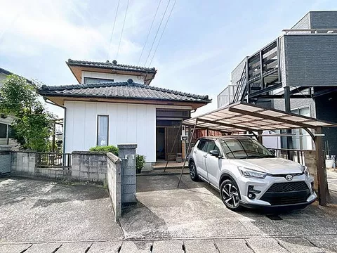 Used single-family home in Sasebo City, Gonjoji Town